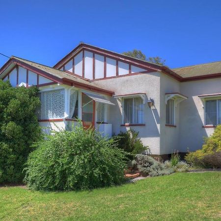 The Vines Motel & Cottages Stanthorpe Ngoại thất bức ảnh