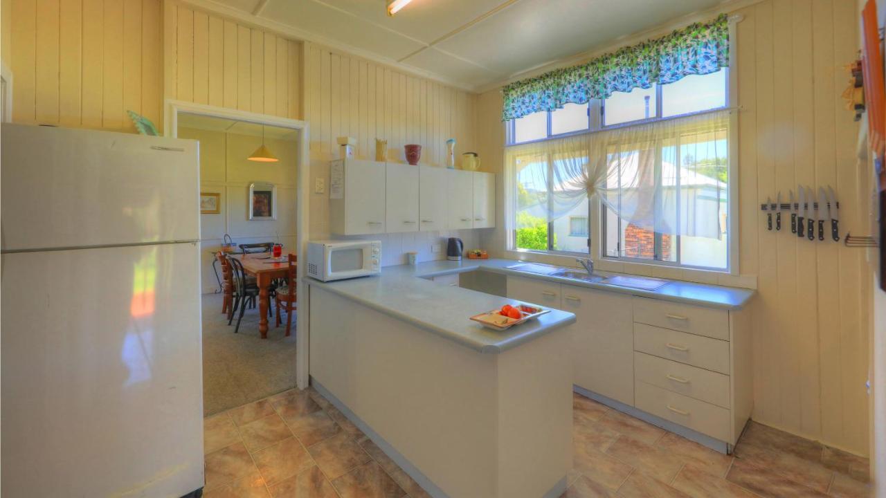 The Vines Motel & Cottages Stanthorpe Ngoại thất bức ảnh