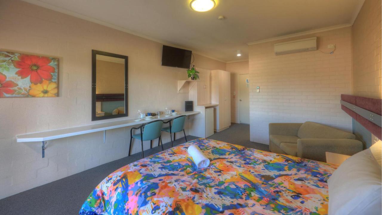 The Vines Motel & Cottages Stanthorpe Ngoại thất bức ảnh